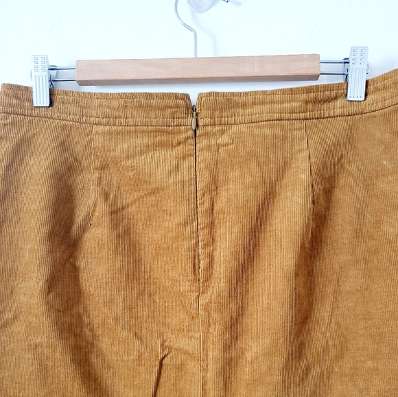 J. Crew Corduroy Button Front Mini Skirt Size 10 - Picture 7 of 13